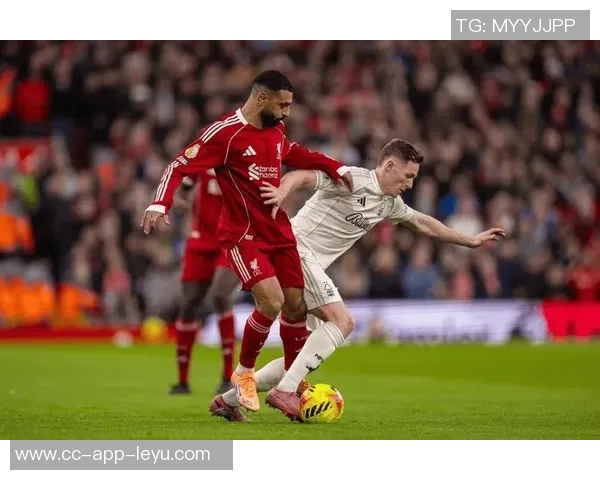 利物浦客战西汉姆迎生死战一年前铁锤曾让滕哈赫下课 利物浦客战西汉姆迎生死战一年前铁锤曾让滕哈赫下课