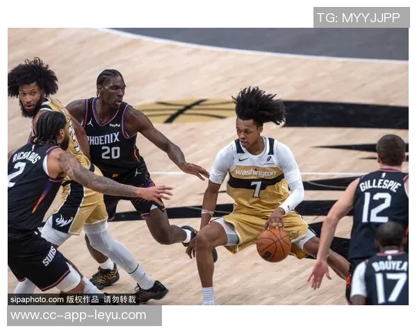 布克呼吁年轻球员尊重麦迪逊广场的历史与前辈的贡献